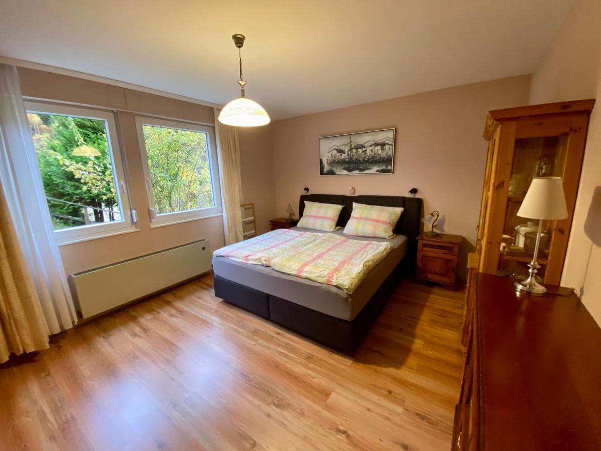 Ferienwohnung Zur Bierliebe - Mit Toller Aussicht Im Herzen Des Schwarzwaldes Hornberg Exterior foto